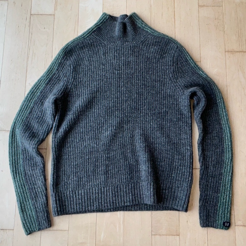 Abercrombie & Fitch Ribbed Mock Neck Gray w/ Metallic Green Silver Stripe Small